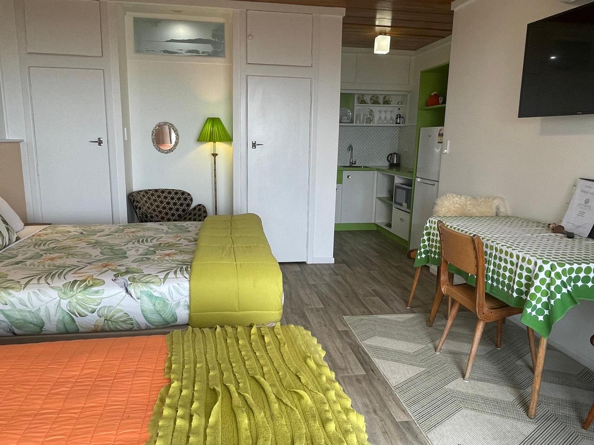 Driftwood Lodge Beachfront, Cable Bay, Northland Coopers Beach Exterior foto