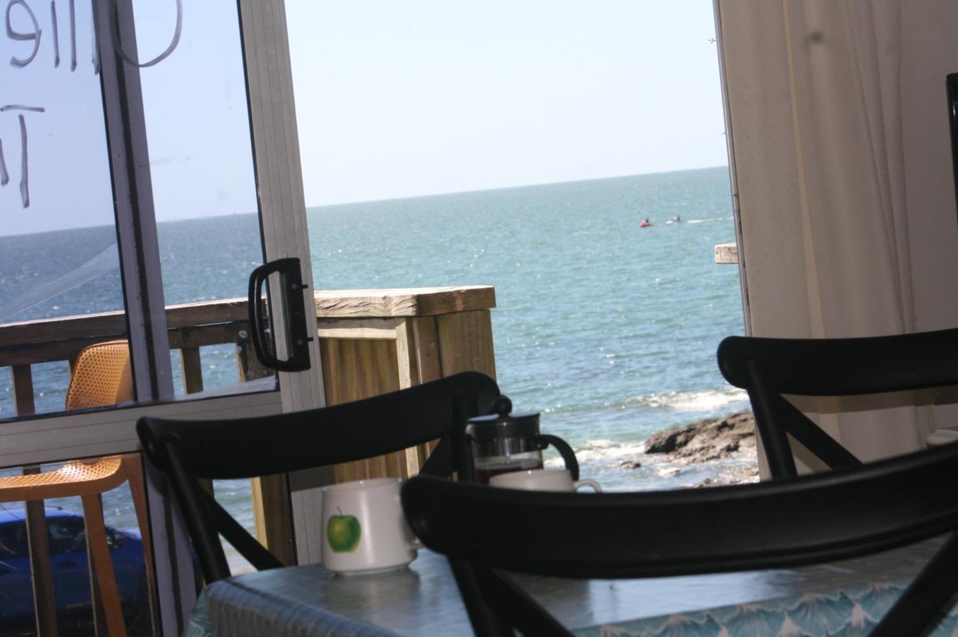 Driftwood Lodge Beachfront, Cable Bay, Northland Coopers Beach Exterior foto